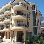 Szálloda Family Golden Lion 2*