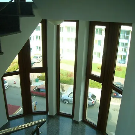 Хотел Family Golden Lion Приморско