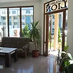 فندق Family Golden Lion بريمورسكو