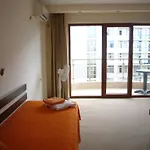 فندق Family Golden Lion 2*