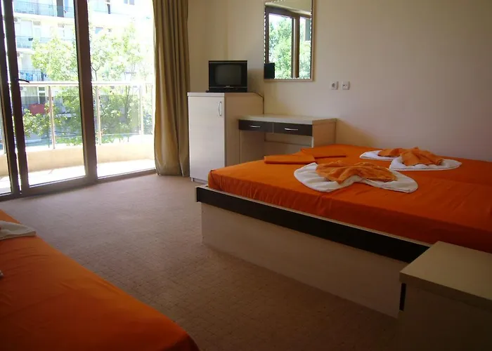 Ξενοδοχείο Family Golden Lion